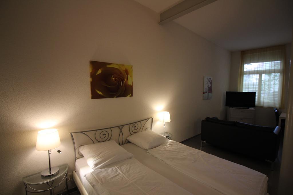 Swiss Star Oerlikon Inn Zurich Exterior photo